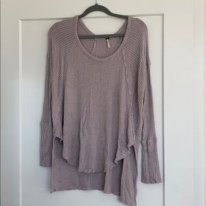 Free People light purple cute oversized sweater!